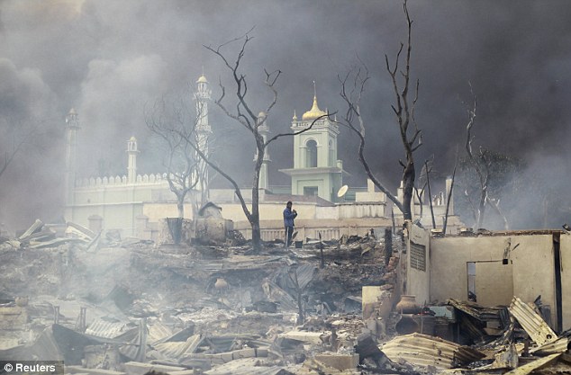 MYANMAR_-_0805_-_Templi