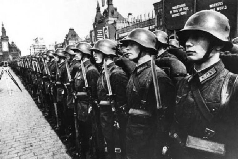 Saat Tentara Merah Hancurkan Islam di Era Komunis Uni Soviet